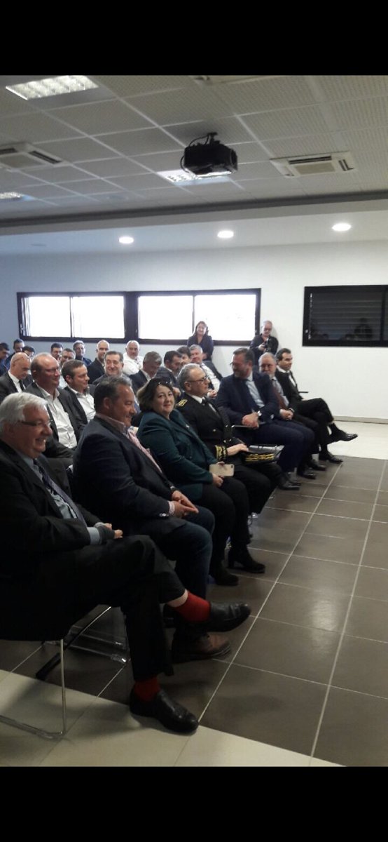 Prefet66's tweet photo. Muriel PENICAUD, ministre du travail, en visite dans les #PyrénéesOrientales s'est rendue au Pôle Santé Travail afin de rencontrer les créateurs de l'application @APPTIV, moyen de prévention des risques au travail. 

@Minist_Travail https://t.co/jsRPMJedJA