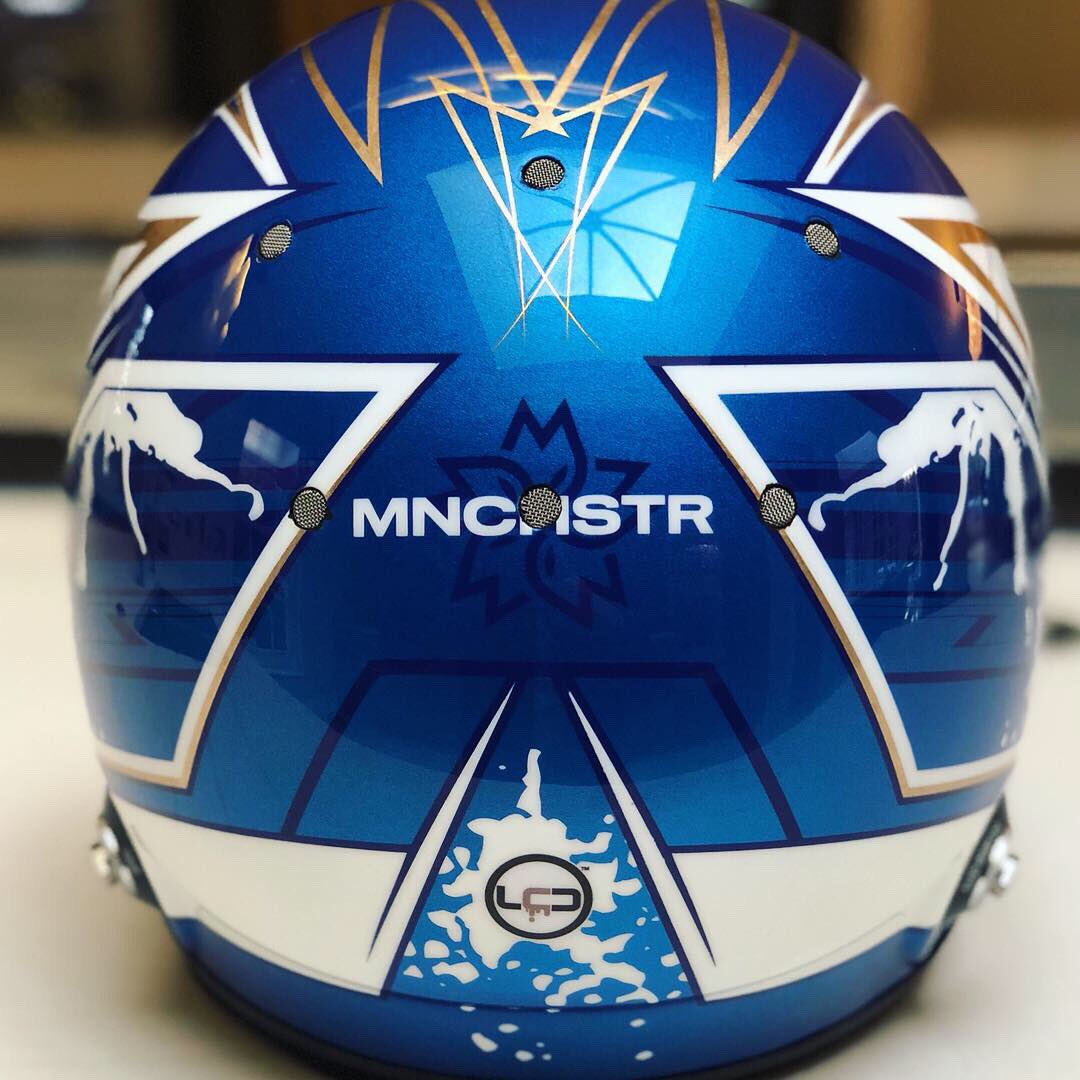 JackRManchester's tweet photo. Here it is, my 2019 helmet! 🌊 

Unbelievable job by Iain at @LiquidColour as always. What do you think?

#MNCHSTR #CarlinRacing #ELMS #LMP2 #Dallara #TeamThunderhead https://t.co/BC8wwYyRfW