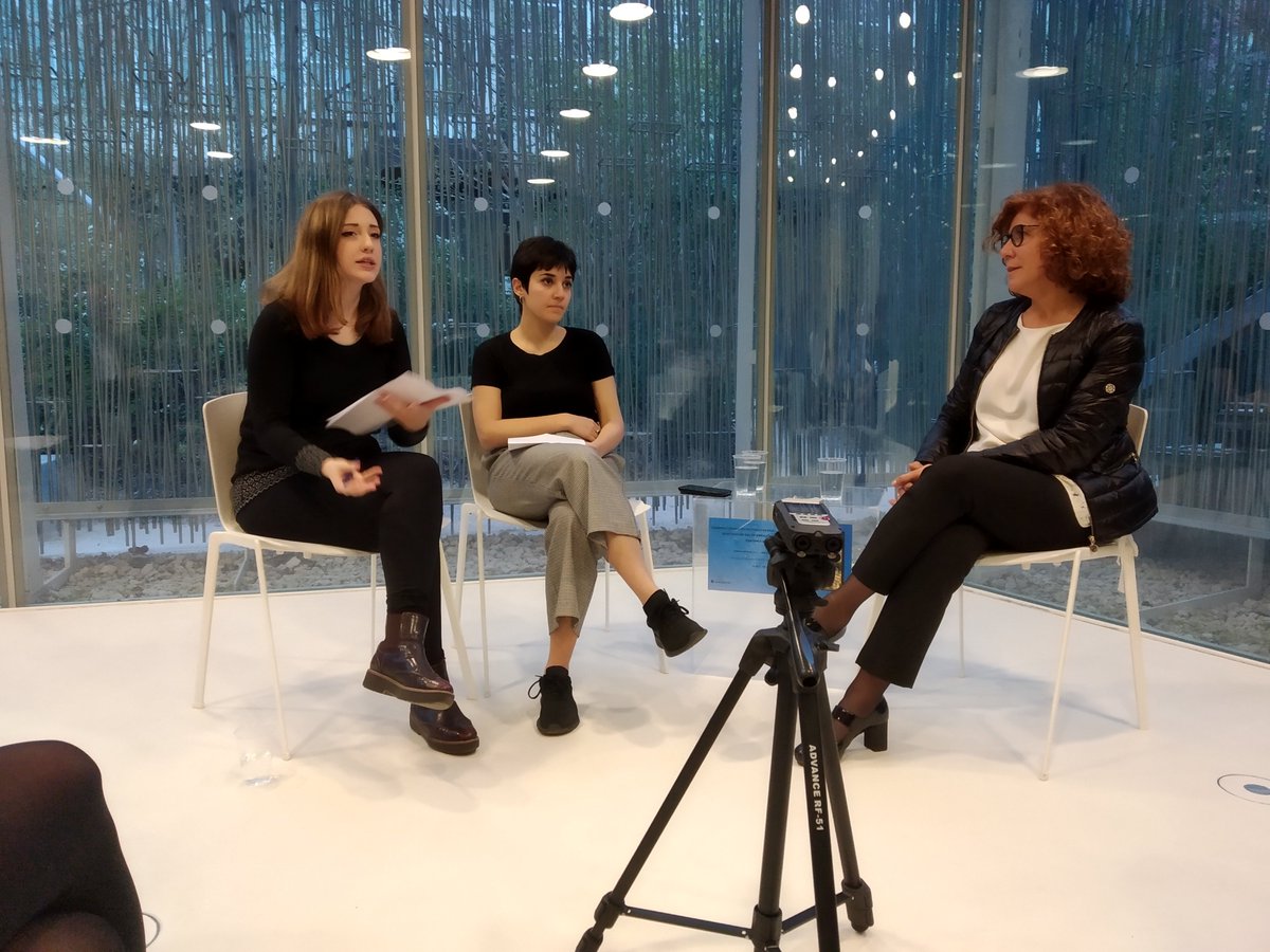 lasdigitales's tweet photo. Da comienzo la última sesión de la #SCD2019 con @nativasenred y @marcastrops sobre 🏗️ construcciones digitales en red: estetizacion del internauta y oratoria digital #MGC16ed El arte de la conversación #CulturaDigital https://t.co/h5AABqzRZb