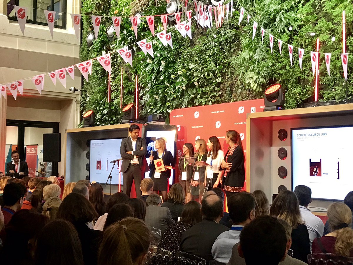 Teach on Mars a l’honneur de remettre le Prix Coup de ❤️ des Mobile Learning Awards 2019 à <a href="/Cartier/">Cartier</a> &amp; <a href="/skillsday/">Skillsday</a> 👏🏻🍾🏆 #MobileLearning #ToMPartnerForum #MLA19