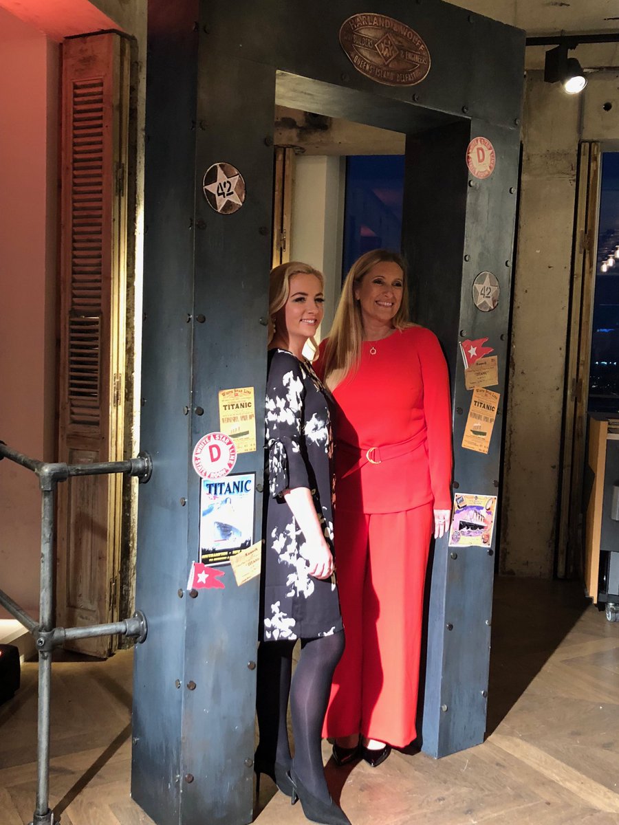 finolaom's tweet photo. Judith Owens @TitanicBelfast and Aoife Fee @NITouristBoard showing off the virtual reality doors to Belfast in Adam tower Amsterdam #reimaginebelfast @TourismIreland https://t.co/XAe9L9ZnBJ