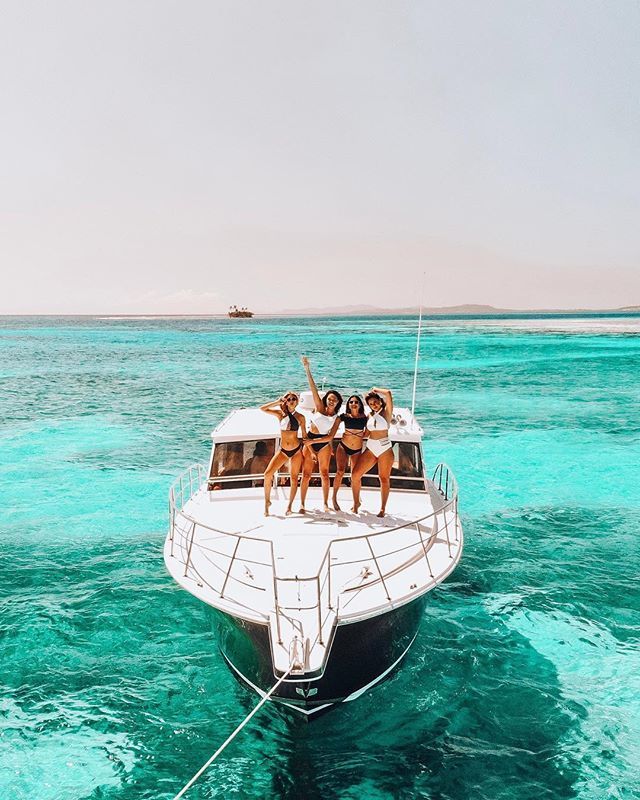 sailside's tweet image. Yacht Inspiration Thursday ⛵️
Don't miss your chance to be part of the #SailsideExperience .
.
.
#dreamboat #yacht #travel #vacation #se #luxury #luxury_club #boat #sailing #sail #party #girls
