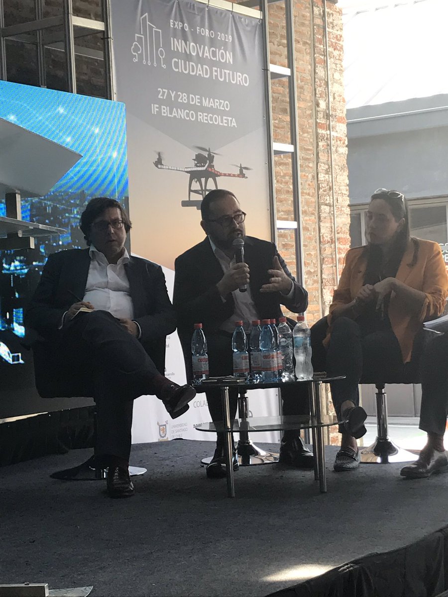 #CiudadFuturo: “la única ciudad que ha mencionado a las #SmartCities dentro se su planificación regional es Concepción”, detalla <a href="/PedroVidalCL/">Pedro</a>, Director Plan Territorios Inteligentes de <a href="/Corfo/">Corfo</a> al mencionar los desafíos de las políticas públicas.