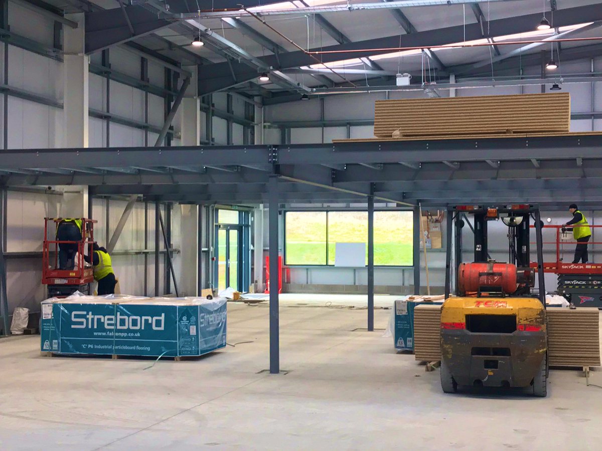 AlbaLtd's tweet photo. Mezzanine floor under construction to form 2 floors of office space for major Oil services company #Mezzanine #oil #scotland #Construction https://t.co/ZTrJ6x0Zu9
