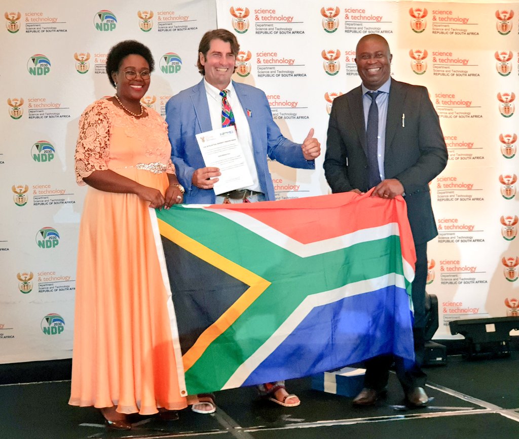 Hlengi's tweet photo. And that's a wrap ladies and gentlemen! ๐ฟ๐ฆ๐ฟ๐ฆ๐ฟ๐ฆ๐ฟ๐ฆ
#IPCreators #IPGRANTS2019 @dstgovza @NIPMO @mmKubayiNgubane https://t.co/ZqBrCrGHf6