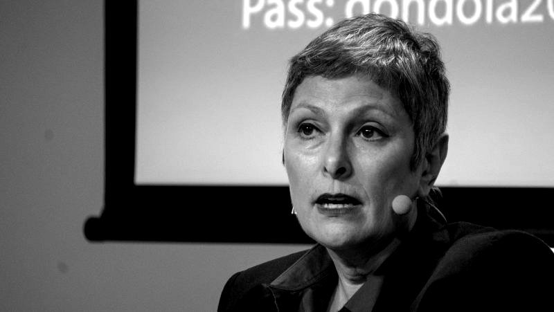eseldestape's tweet photo. Aquí la entrevista de @AdrianVieitez a Carlota Álvarez Basso, una figura fundamental dentro de la gestión cultural y cinematográfica en nuestro país que, desde el año pasado, codirige el @FCinepormujeres.

¡Etiquetamos en la foto todas sus sedes, al cine!

https://t.co/9vNGjF5dB8 https://t.co/jiofeed3vr