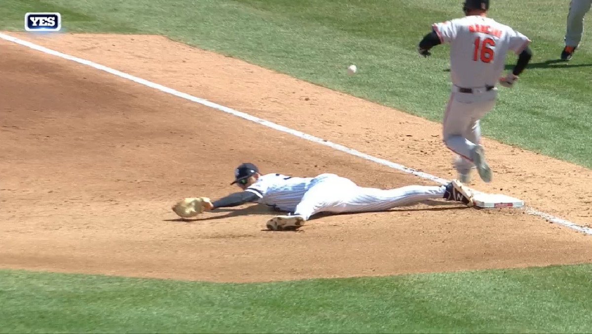BarstoolHubbs's tweet photo. Luke Voit with a 3 run bomb and has reached base every time up

Let’s see what Greg is up to https://t.co/2hVsnlE4d7