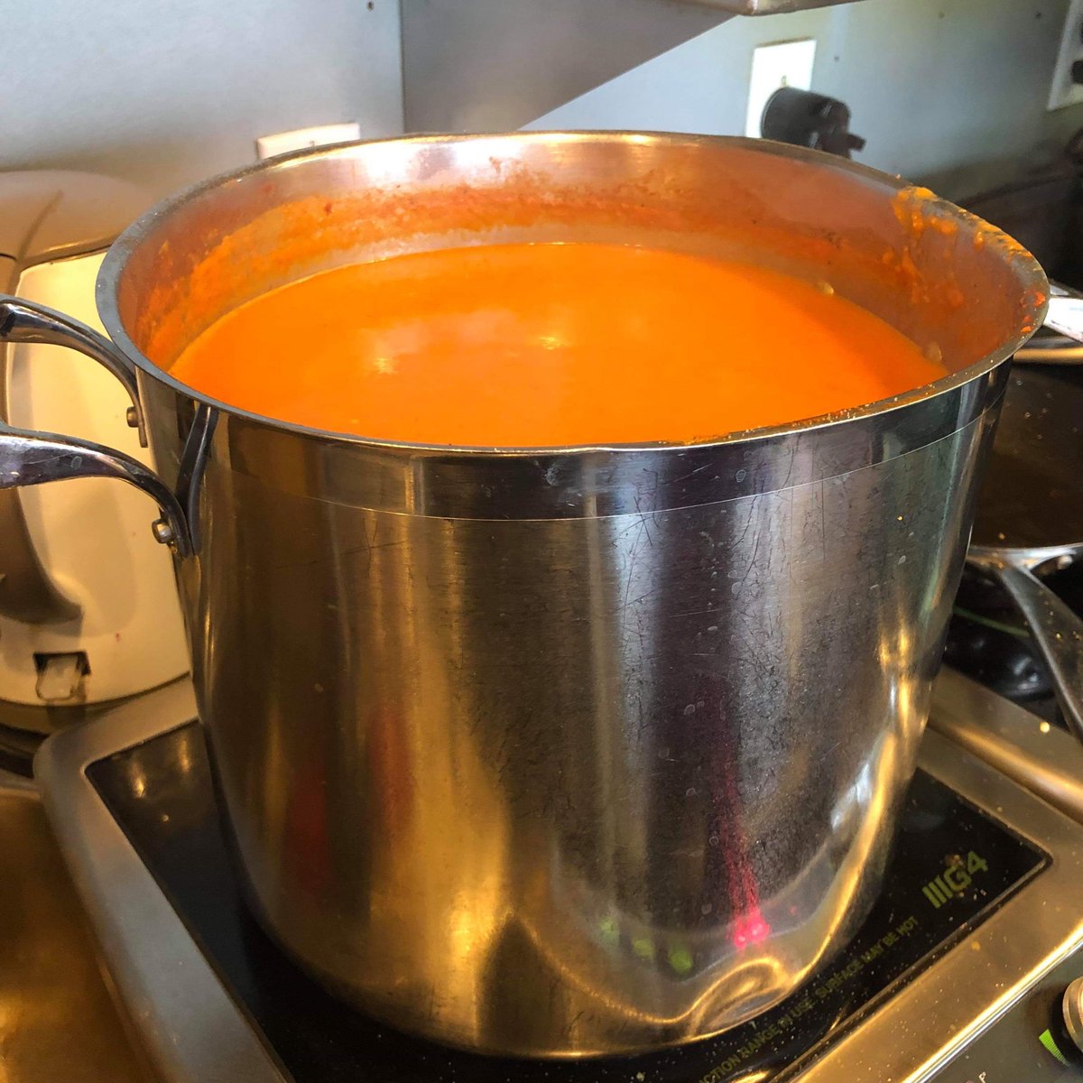 SunnySideEsq's tweet photo. Nothing like the comfort of a home cooked soup! Served all day, and it’s always something different; Keeping you soup addicts pleased! https://t.co/E0pHktrBNS