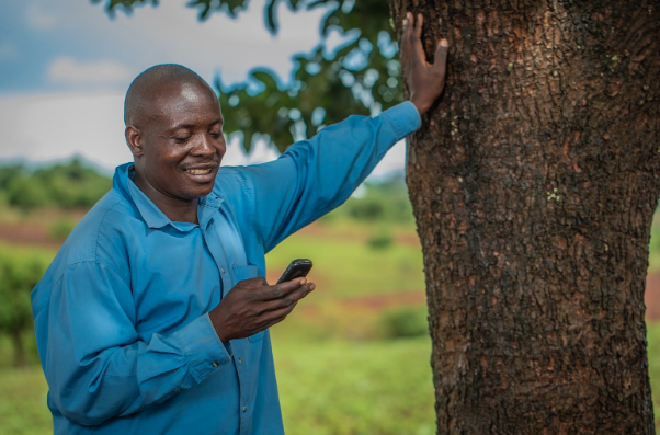 DAIGlobal's tweet photo. Taifa, a farmer from #Tanzania, recently learned about Digi Winner @JamiiAfrica, which provides low-cost #health insurance using #mobilemoney. “No more challenges of fare, besides, the medical treatments became affordable.” #DigiTakeover @USAID_Digital https://t.co/68IJaHTRIv https://t.co/ssYqtBjxrD