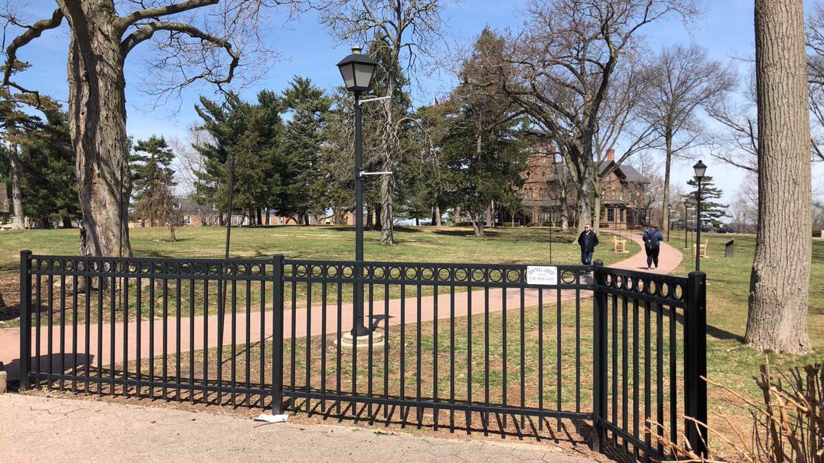 AlexaCl28894677's tweet photo. The cool thing about Rutgers is that that campus architecture is a mix of old and new. Here’s a building I walk past often that is really beautiful. What do you think? #RUWatching #notests19 https://t.co/FG7PaVZlIB