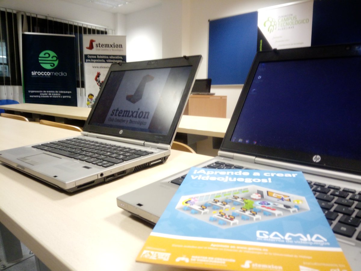 👏👏 2 do día actividades finalizado con el taller formativo en #unity3d por <a href="/gamiaformacion/">Gamia</a>.

🚩 Muchas gracias a todos los visitantes en nuestras dos sedes <a href="/FCTAlgeciras/">Fundación Campus Tecnológico de Algeciras</a> y en el Edificio Diego Salinas de <a href="/Ayto_SanRoque/">San Roque</a>.

#formación
#ponencias 

roboticayvideojuegos.es