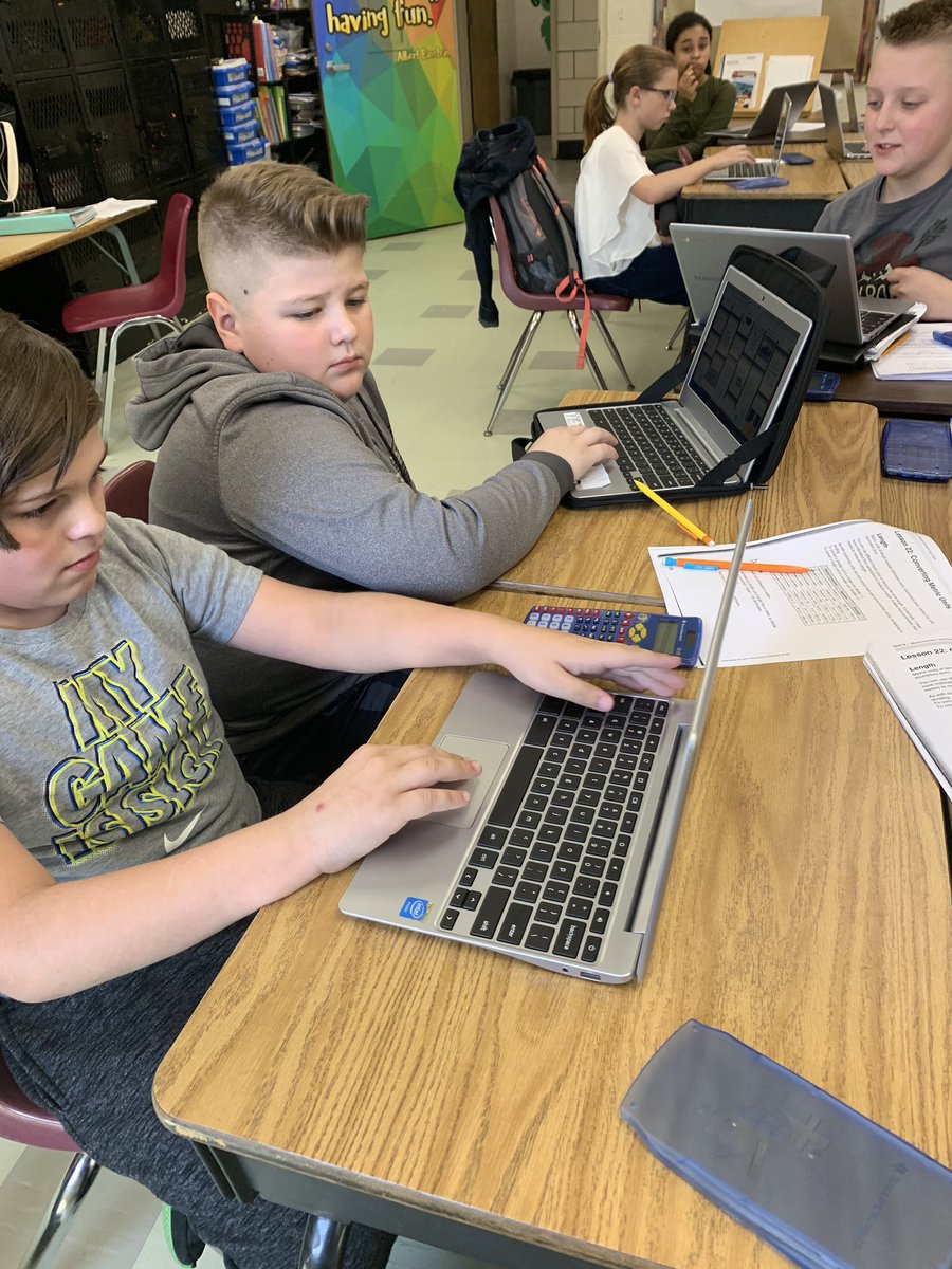 DrRobinH's tweet photo. My fifth grade math students used @nearpod #CollaborateDay to discuss conversion of metric system and provided real life examples. Check out our board.   https://t.co/7BdenlnfFz                                        #Eagle4Life #TomcatTradition #collaboration #communication https://t.co/UJddqtZRcb
