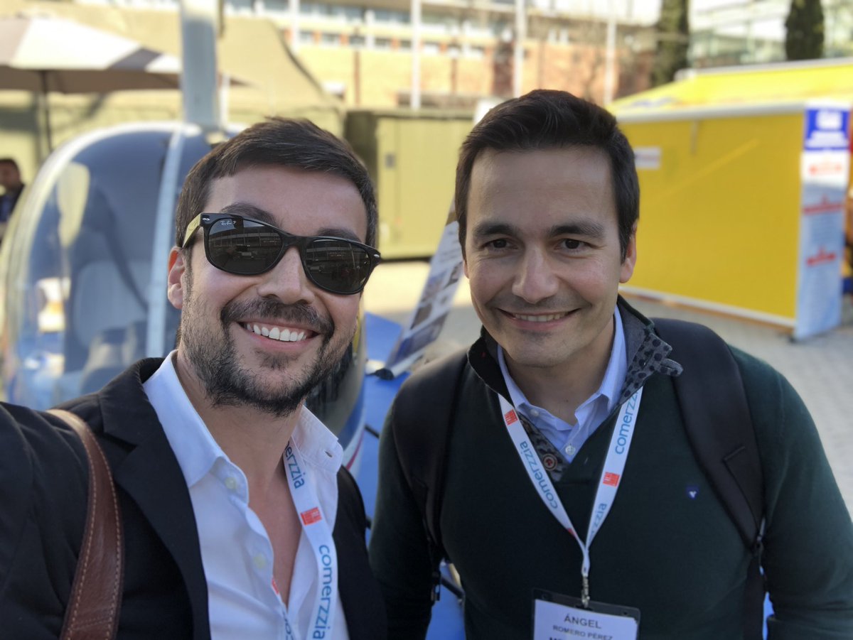 NowaliaStudio's tweet photo. En el Retail Forum en Madrid junto a nuestro cliente Menbur. La tienda del futuro está llegando. https://t.co/8ukrQA7oc9
