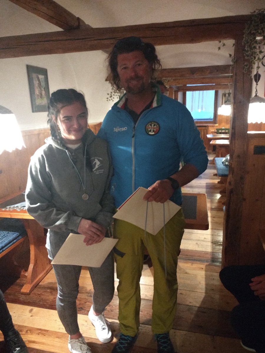 LarkyGeography's tweet photo. Italy ski trip 2019 - presentation evening https://t.co/S0nahH6BI4
