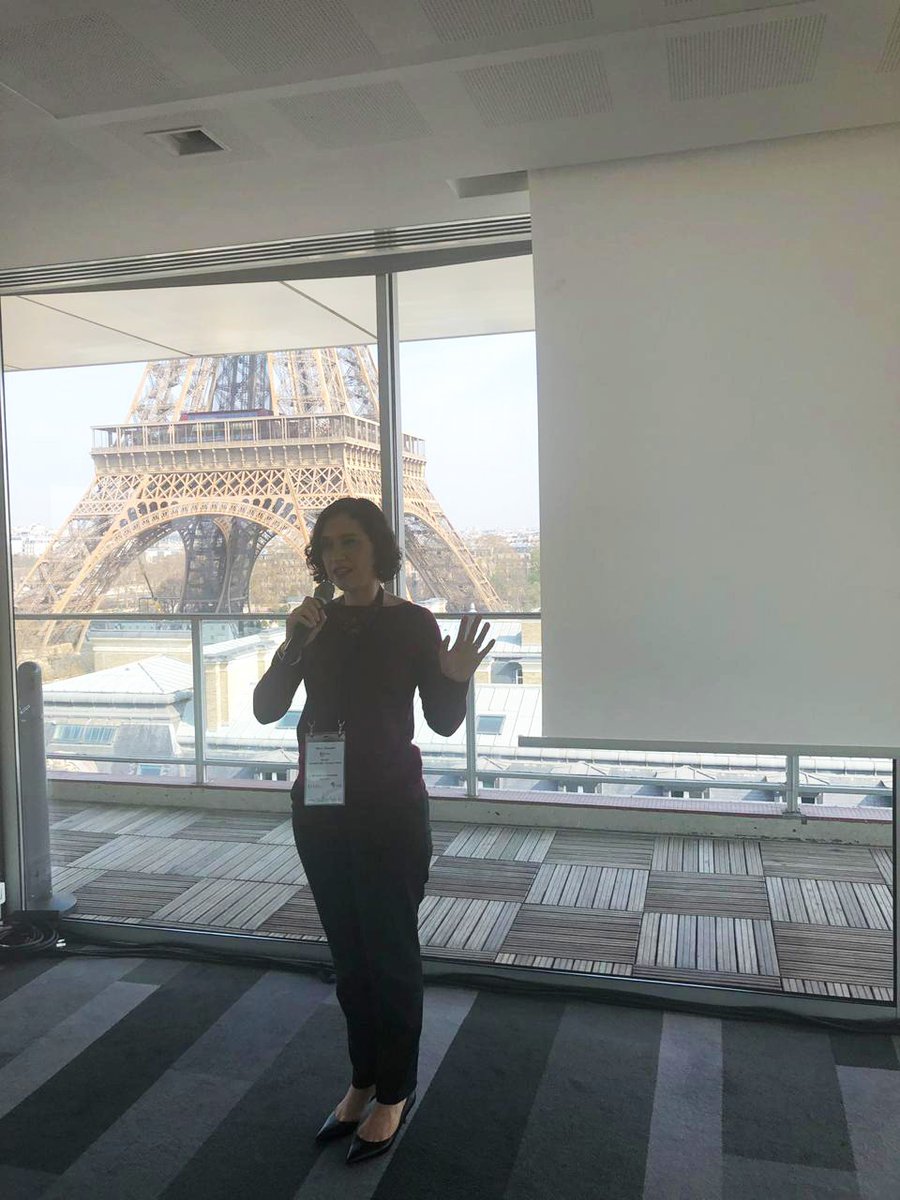 STWoMenIn's tweet photo. Nora Taboada, Directora de WoMen In en exposición para nuestra red global de INAC desde París, Francia. https://t.co/KvXocrZO9b
