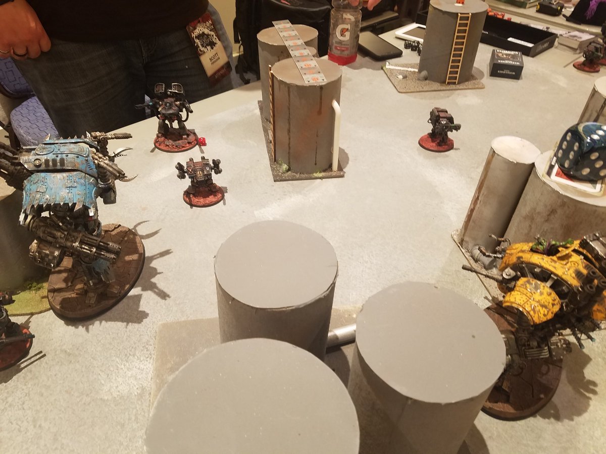 TheLonelyHavoc's tweet photo. Lots of dreads and not so many ork walkers left! #RobotVSRobot #AdeptiCon2019 #warmongers https://t.co/5xMT5C26hP