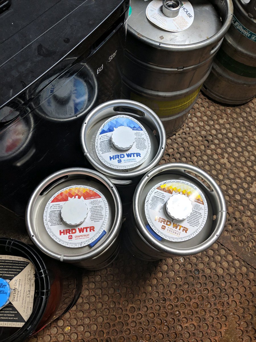 moarhops's tweet photo. Getting ready for beer week you guys #PCBW https://t.co/AvsBlZBpCI