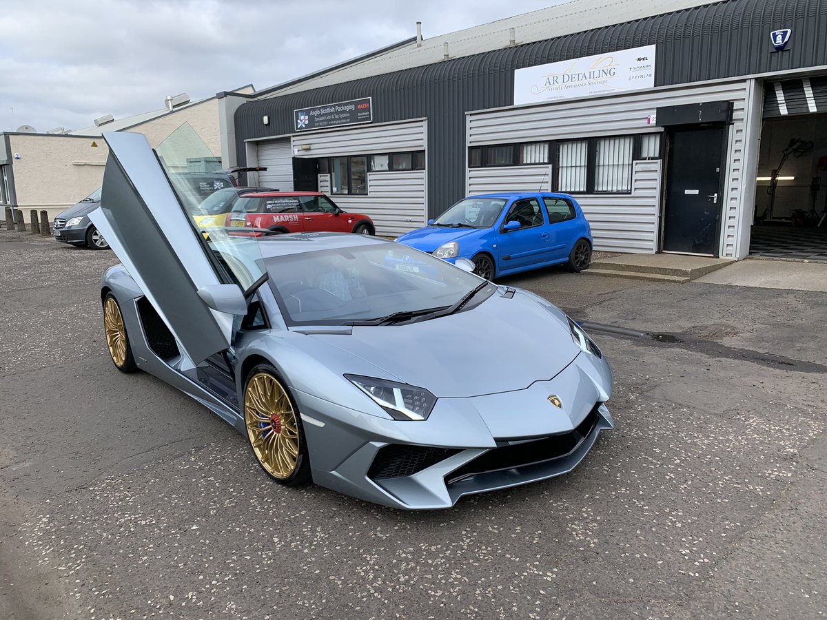 ARDetailing1's tweet photo. Lamborghini aventador Sv following @XPEL paint protection film install. #xpel #ppf #lamborghini #sv #avenador #ardetailing #feynlab https://t.co/Lmdx6gxzia