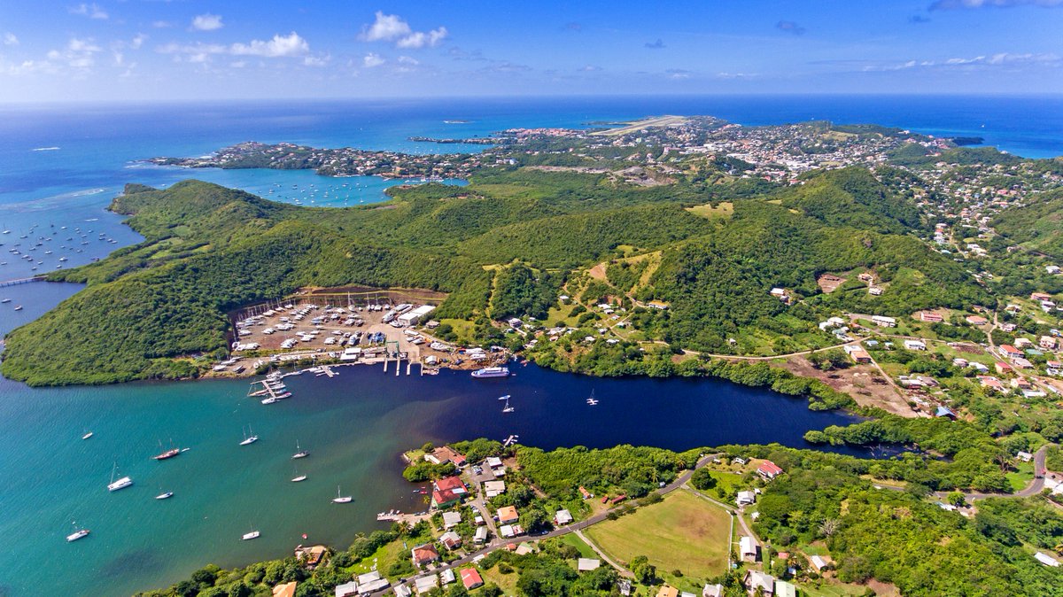 terragrenada's tweet photo. Oh Island in the sun...#PureGrenada
#WeKnowGrenada #WeKnowRealEstate #Grenada #Caribbean #vacation #destination https://t.co/zGbIUV6NZX