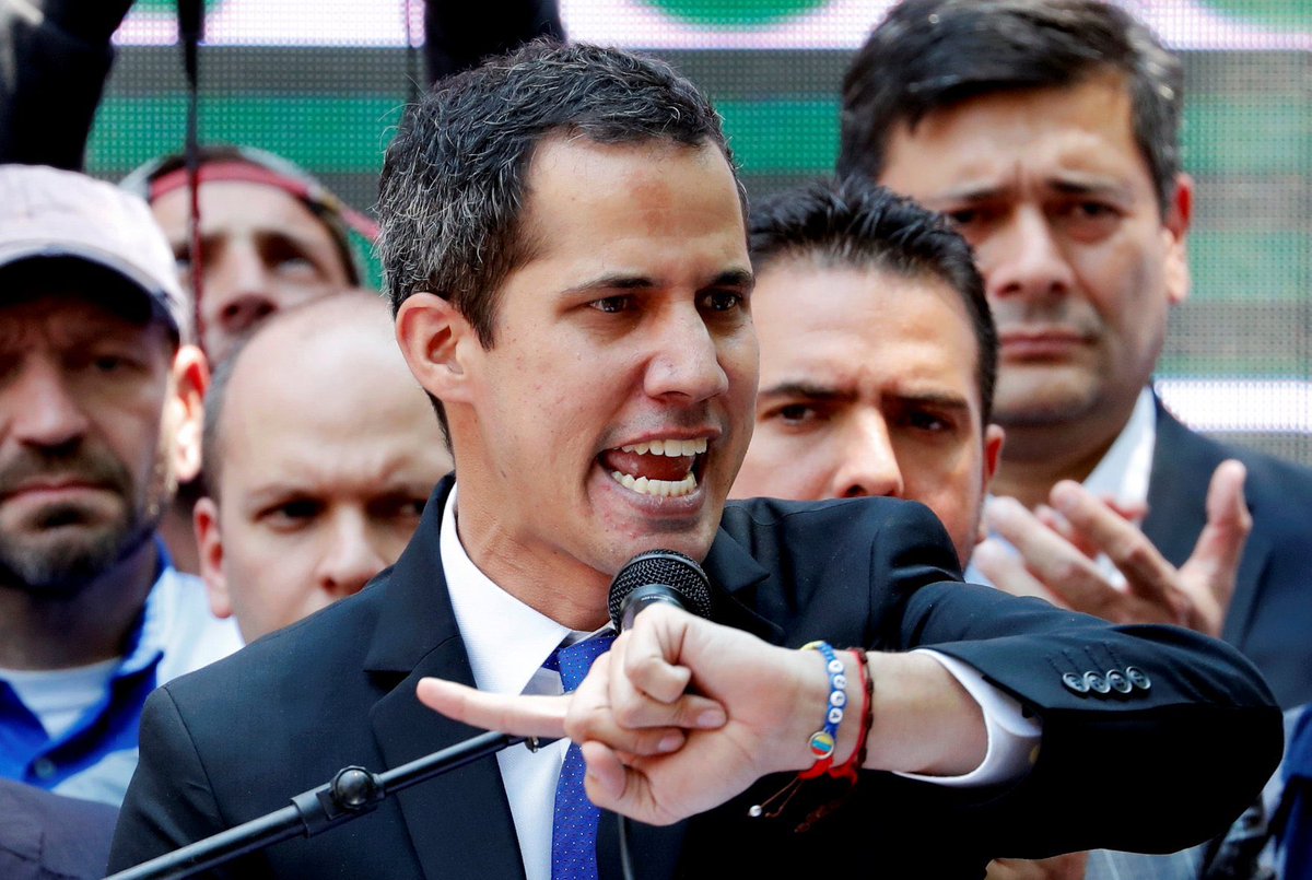 Miguel_Rod_11's tweet photo. Nunca más un gobierno que se olvide de la gente , nunca más un gobierno que se robe el futuro de sus jóvenes , nunca más la maldad y el egoismo! Los usurpadores quedan inhabilitados para siempre ! https://t.co/eeXdyihrcd