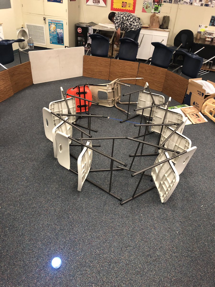 nattydempsey's tweet photo. Robot race track in room 33. Tomorrow we talk about ramps and friction #hhssped @OUHSD https://t.co/jEg05hOfOL