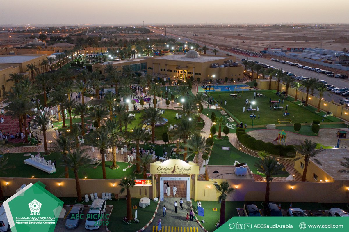 AECSaudiArabia's tweet photo. كانت (جمعتنا ) هالسنة ممتعة ..
#AEC_Picnic19 
#الإلكترونيات_المتقدمة https://t.co/RwIAYKCKj5