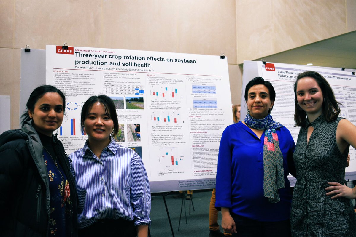 AVazquezCatoni's tweet photo. The #BenitezLab at the end of the poster session 😌✨ #WomenInAgScience #TheFutureIsFemale #ThinkBigDiversity https://t.co/ozcRAhGOjd