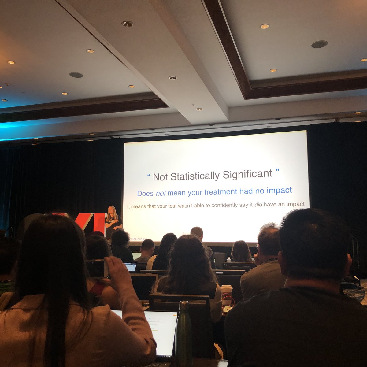 SabraB123's tweet photo. This is a statistical concept I can wrap my head around. @LizzieEardley, thanks for making a complicated topic understandable! #cxllive https://t.co/TYHD7ptRKC