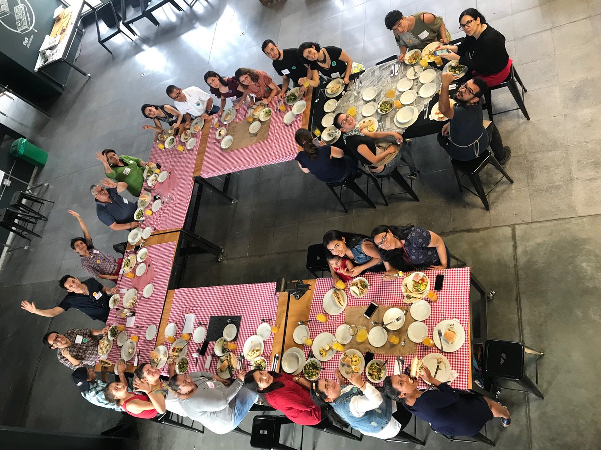 gynaji's tweet photo. Qué explosión de energía y de sabores! Qué juntanza de saberes! Qué alegria degustar el esfuerzo colectivo. Este #convite esta que arde. Thanks to the @GCRF @dpu_ucl and @BartlettUCL for allowing this bombastic encounter of #urbanknowledge @cataortiza https://t.co/9ku45m8X0N
