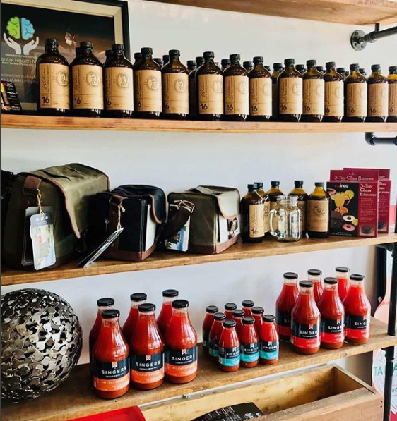 Have you been introduced to our craft Caesar mixes and are now wondering where to find them? Our mixes are sold in retail locations across Ontario (more added all the time!)
Visit our website to find a location near you.
singersmix.com/locations/
.
.
PC: <a href="/WalkersOneshot/">Walkers OneShot</a>