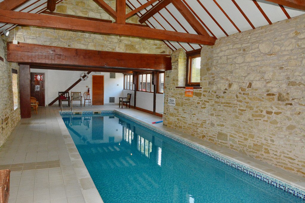 UpperOnibury's tweet photo. Our 4 holiday cottages have shared use of our hard tennis court and indoor heated swimming pool. Relax and unwind in the South #Shropshire countryside...
Enquire to book your stay: https://t.co/thB7GznAD5
#NWalesHour #SomersetHour #LancashireHour https://t.co/8NyK4B2cpS