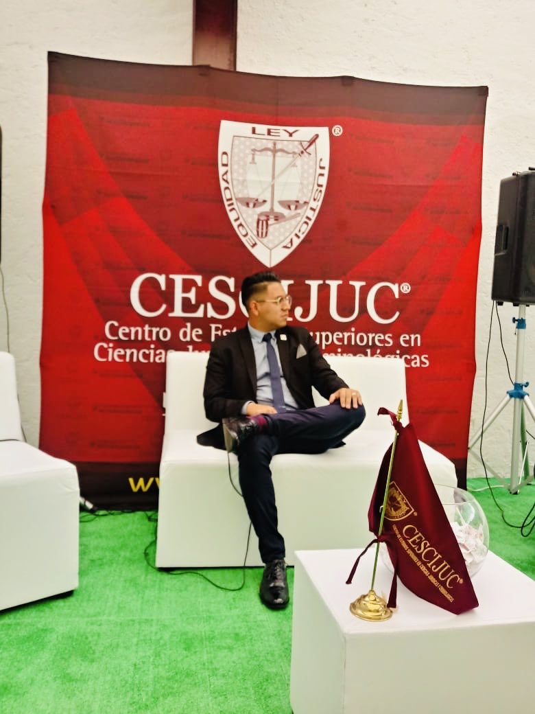 LuisRam52's tweet photo. Ésta no es una lección del día, es lección de vida “TU ACTITUD DETERMINA TU ALTITUD” Me llena de ORGULLO pertenecer a esta gran Institución https://t.co/F6aN8cBXDp
