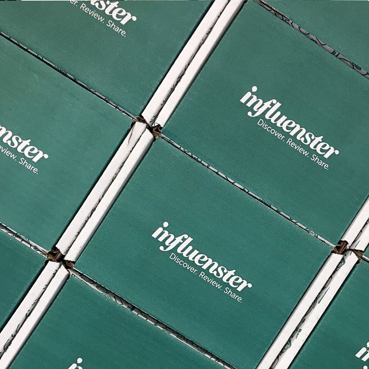 Influenster's tweet photo. Weโre celebrating all the fierce ladies out there with our #BossBabeVoxBoxโคfeaturing goodies from @KorresUSA, @naturesbounty, @cestmoi_beauty, @evahairnyc, and @tasteofhome! Drop a โ in the comments if youโre feeling the girl power! https://t.co/mWQ38njB2P