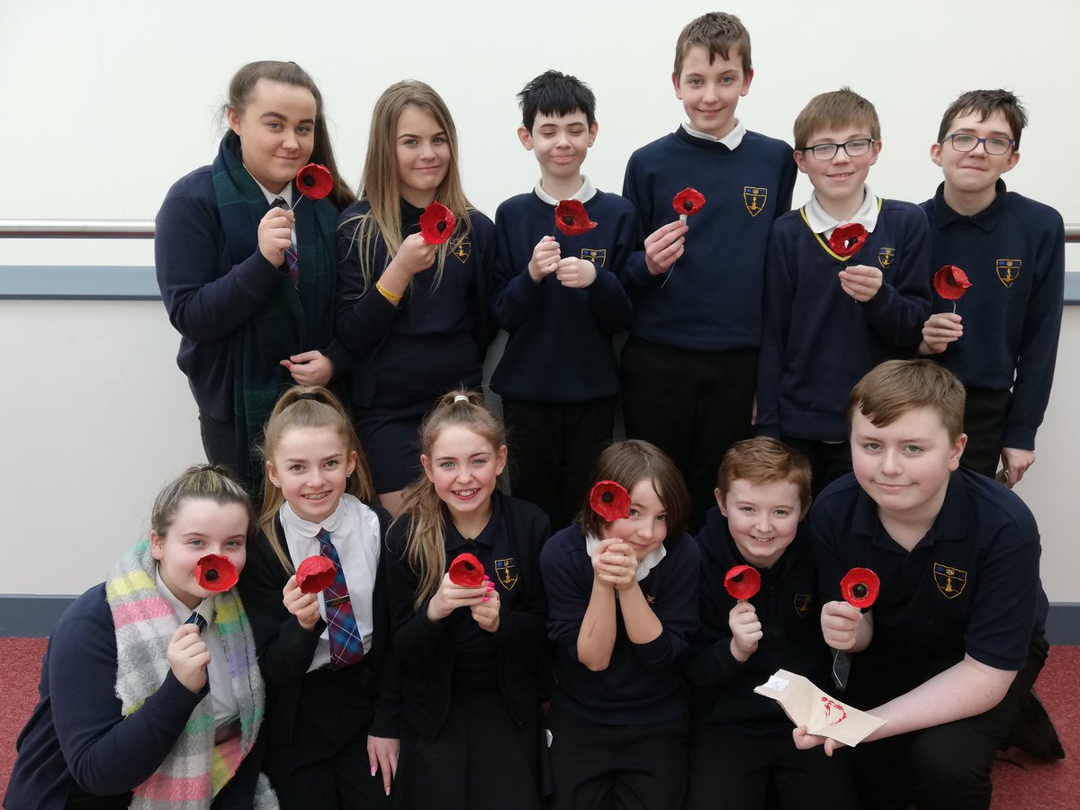 InverclydeArt's tweet photo. S1's showing off their 3D poppies today! We were inspired by the tower of London installation. We've learned lots about WW1 this term! #tompiper #paulcummins #WeWillRememberThem https://t.co/Mxpq31S9PE