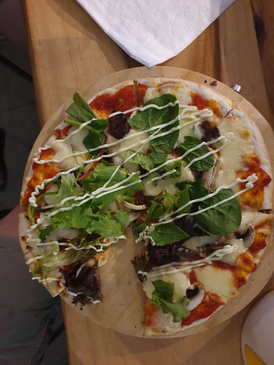 RedBayBrewery's tweet photo. Every Friday evening from 4 to 7:30 pm and every Sunday from 11am to 4pm we set the pizza oven up &amp; start cooking up delicious Italian style pizzas at Red Bay Brewery in Cleveland with any beer. And it is only $15 .Sorry the guy couldn't wait and grabbed a piece before the photo. https://t.co/guV8Ds4v97