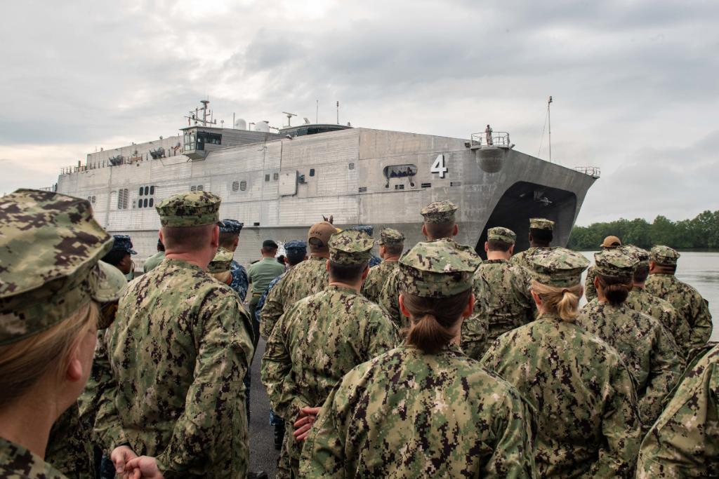 USNavy's tweet photo. #PacificPartnership 2019 presses on! #USNSFallRiver has arrived for the mission's latest stop in Kuching, #Malaysia - https://t.co/oiQRKAkpSg https://t.co/ZAtmOpdnWp