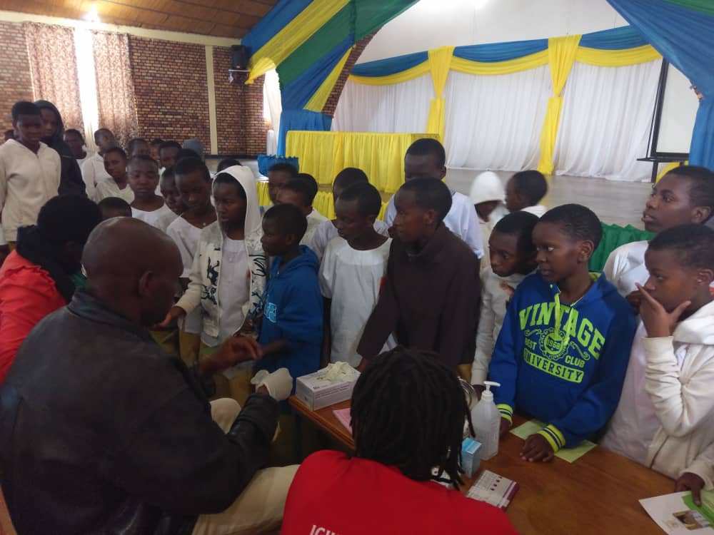 RPSARwanda's tweet photo. #RPSARwanda is thankful and grateful to any one shared his/her  potential  financially ,physically and mentally  till end of this compaign full of best outcomes @ENDPKarubanda It's Time #DestroyTB #PreventTB #TosayGoodbyeTB #RPSAAware @Uni_Rwanda @IPSFAfRO @IPSForg @RBCRwanda https://t.co/u37xvFf4eW