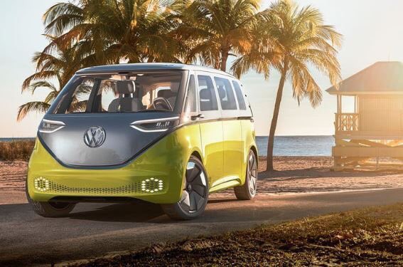 RumBat's tweet photo. Volkswagen tümüyle elektrikli ticarileri #IDbus ve #IDcargo modellerini @VWGroup Hannover #Nutzfahrzeuge tesislerinde 2022’den itibaren üreteceğini açıkladı... #NFZ #VW https://t.co/ed6LsYZMGa