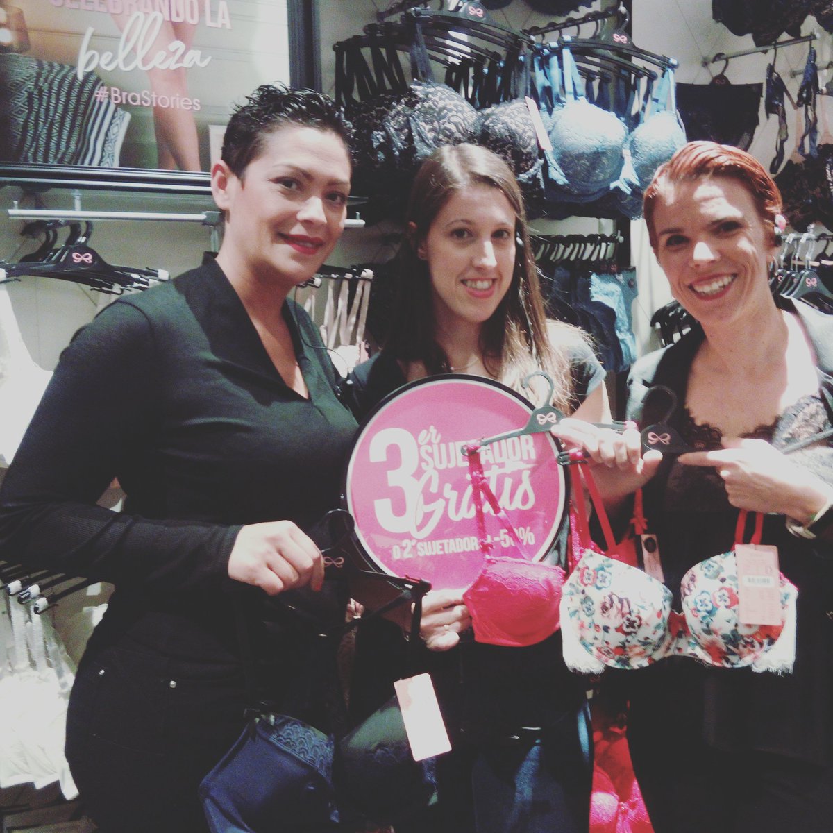 Estupenda formación en #hkmgrancasa con <a href="/Veronic71805371/">Verónica</a>
<a href="/KeiFra1/">KeiFra</a>
Promocionando nuestra super #braparty
<a href="/TRamosDesi/">Desiree Trascastro R</a> <a href="/cantor_monica/">Mónica Cantor</a> <a href="/andreakuace/">andreacuace</a> <a href="/LiviaGonzalo/">Livia Gonzalo</a>
<a href="/GilsanzEva/">Eva Gilsanz Toquero</a> <a href="/MissLumpen/">Pepa Lumpen</a>
<a href="/CarmenRP1408/">Carmen Román del Pozo</a>
<a href="/KiraRiga/">Kira</a> #greatplacetowork #trainingambassador  #hkmloveshershero #hkmfun