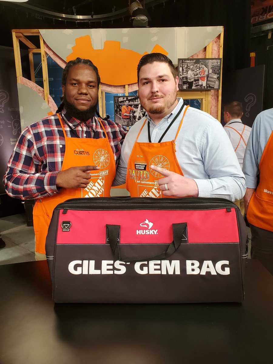 Curtisj_6322's tweet photo. #HDU!!!!!!!!! Learned alot on this trip! Working for this company is one of the best decisions I ever made! Gained the keys we needed to be successful! #HDforever #bestofthebest @DDecespedes https://t.co/qeCNM4RY10