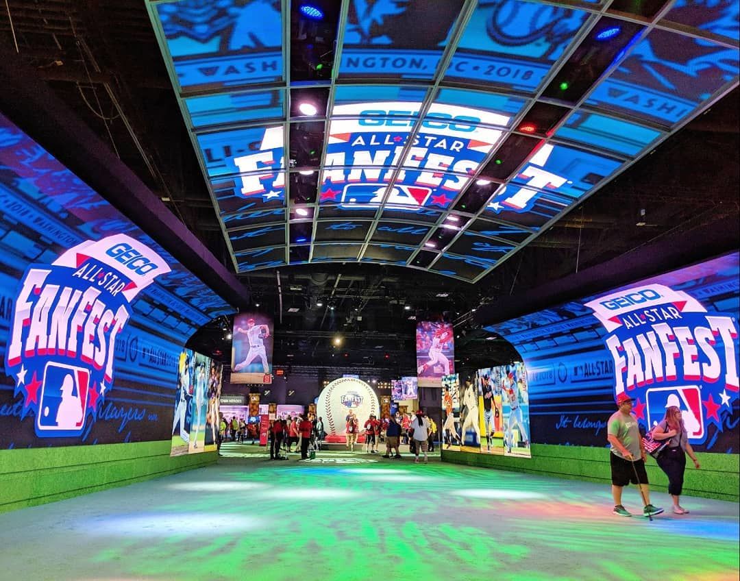 EliteMultimedia's tweet photo. With @MLB Opening Day underway, we're looking back at these custom #LED video walls we built for All Star Weekend last year. #VideoWall #LEDdisplay https://t.co/1varfCq7Ga