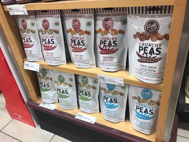sherwood_coop's tweet photo. #LocalFlavourFriday
Looking for a quick and delicious, on-the-go snack? Zak Organics crunchy peas are perfect for you. Plus, they come in both sweet and savoury flavours! Made in Moose Jaw, but are also on your local Regina Sherwood Co-op Food Store shelves! https://t.co/Iji2PTZ1I8