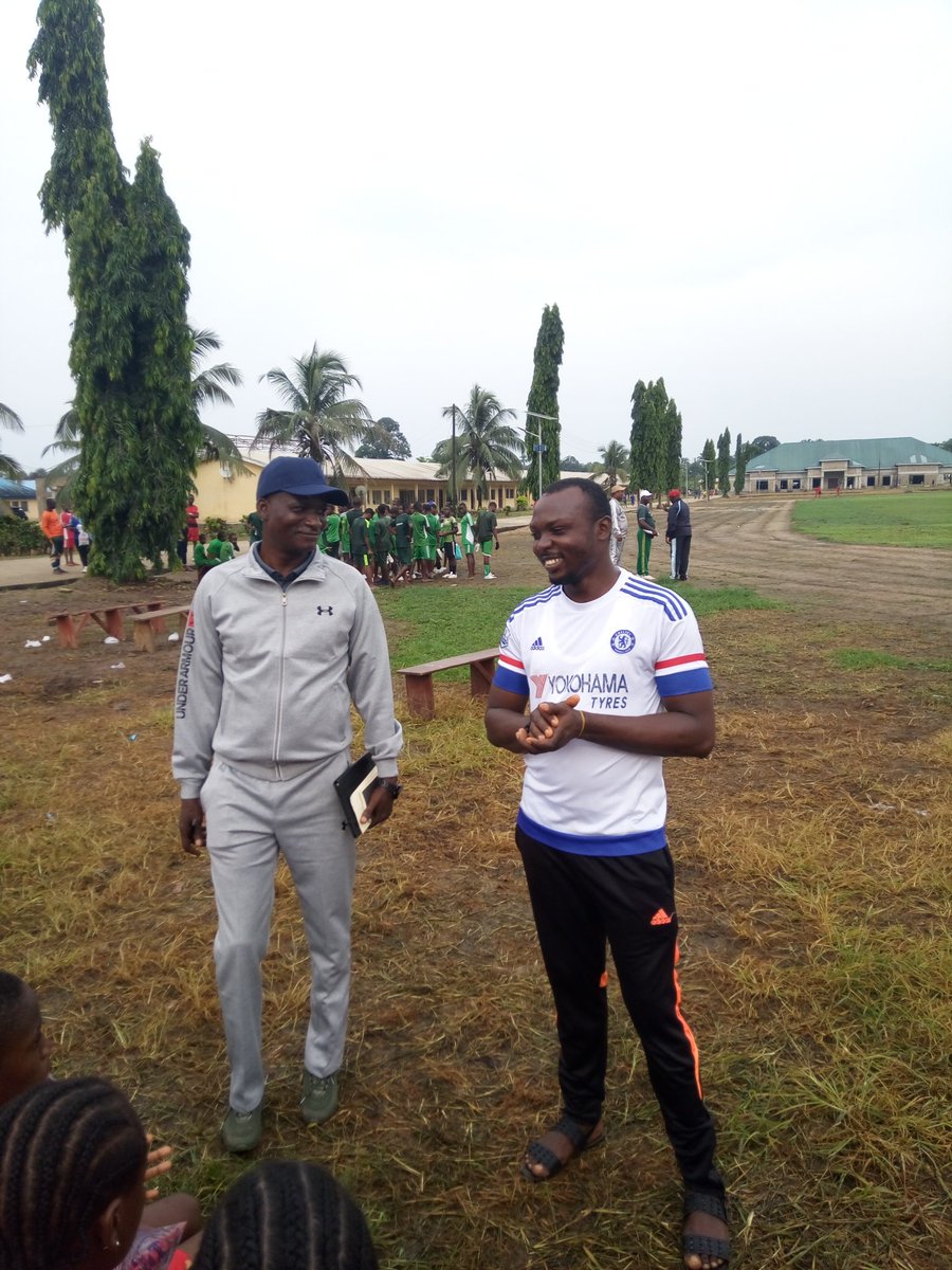 Ebiowei_KO's tweet photo. Aside 4rm classroom learning experience, I am also d House master for Red. We hav groomed talented students 2 be gr8 athletes. We hav been doin this 4d past 5years. This sporting activities keeps them physically prepared.
#LessOfUs #MoreOnOurStudents #FGCOdi https://t.co/ICHD34KOdm