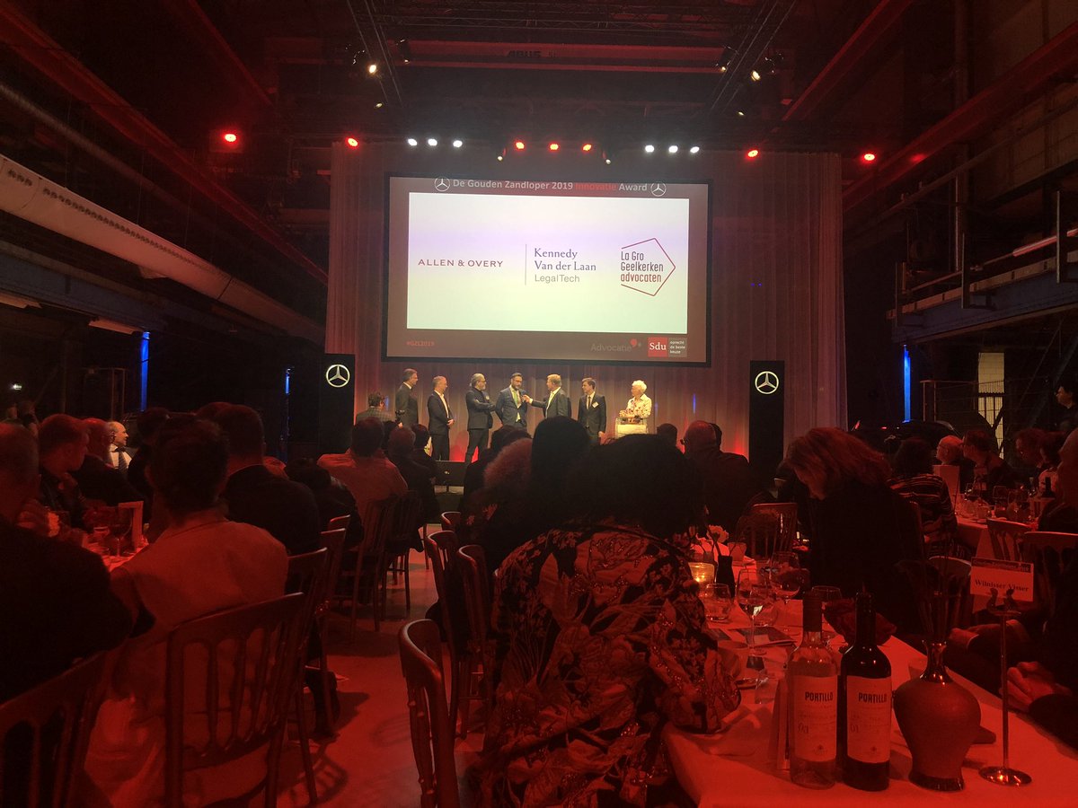Go @jellevanveenen &amp; <a href="/zweers/">zweers</a>! #GZL2019 #DutchLegalTech