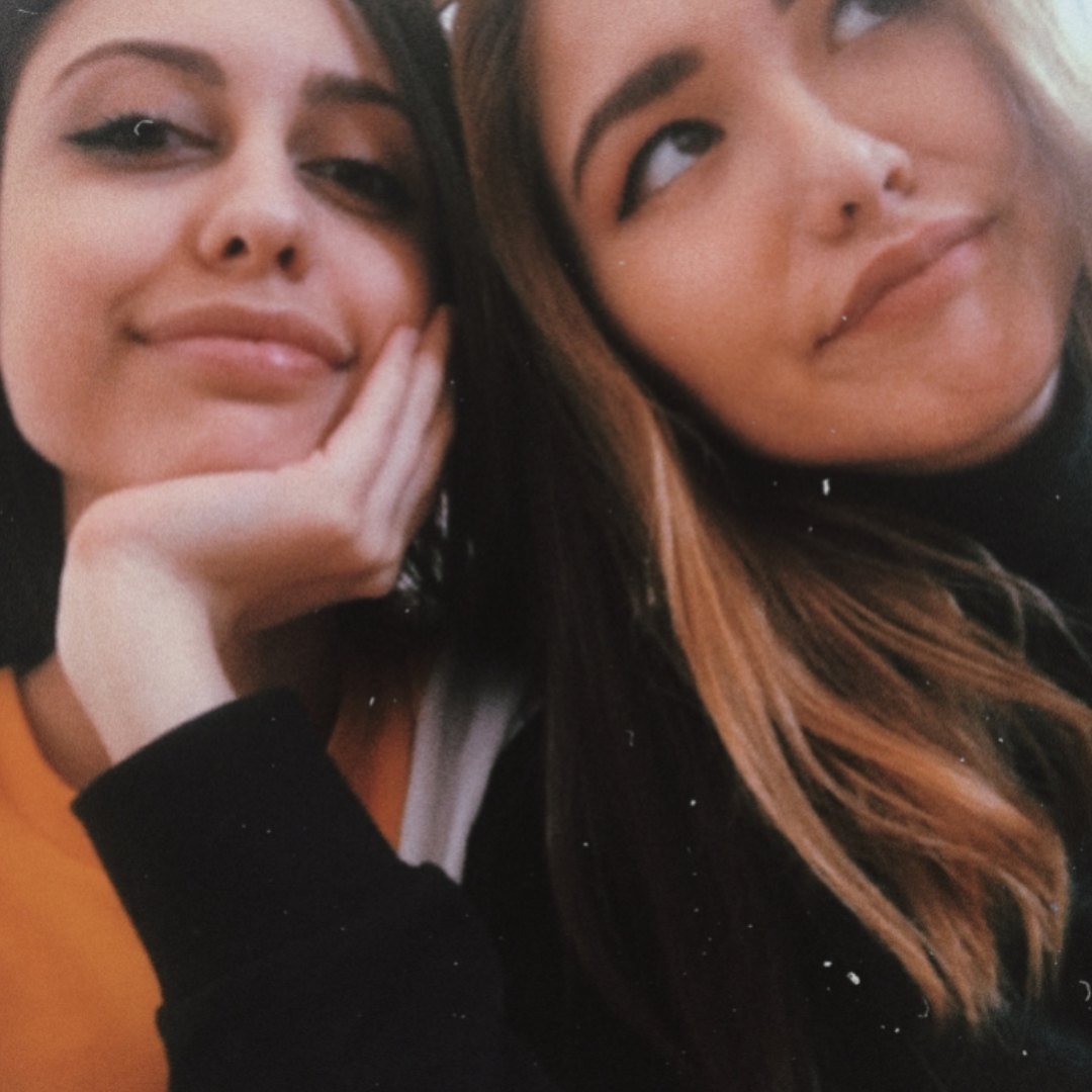 novichkovva's tweet photo. Bestie https://t.co/1l1nZBcJOS