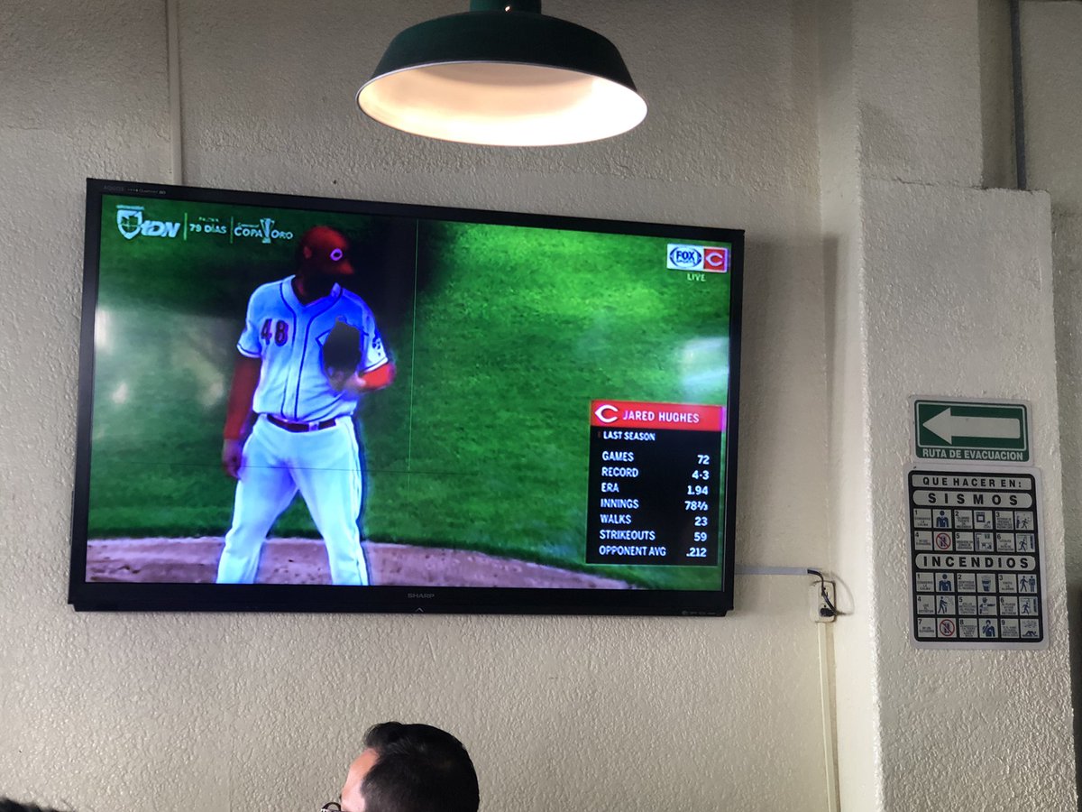 Tamedamus's tweet photo. Mientras disfruto de unos buenos tacos de corte argentino , disfruto también de la gran transmisión del #OpeningDay por @tdn_twit #UTDN con las grandes voces de @Braverman_TDN @VladimirPozoC80 @Daniel_TDN https://t.co/5wjB57NNXr