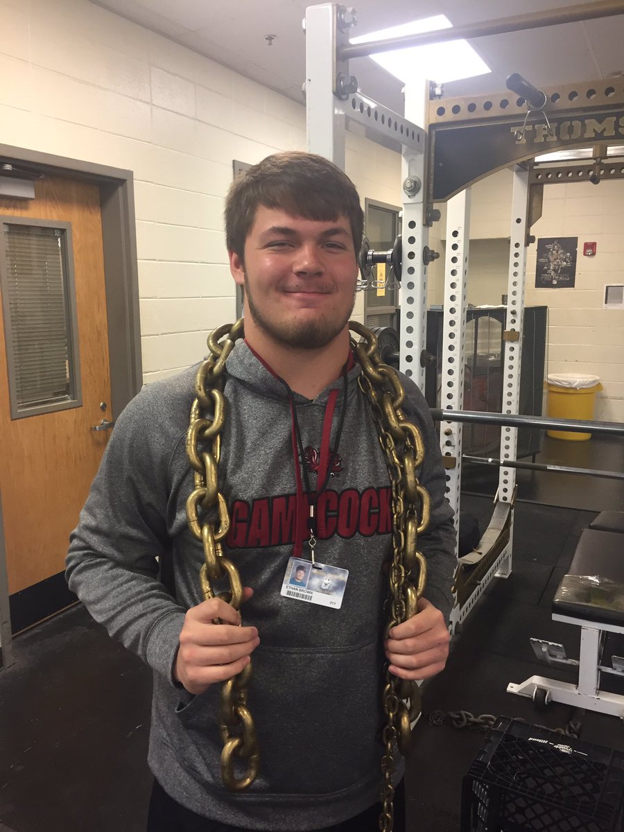 BulldogsThomson's tweet image. Ethan Brown Class of 20 o-linemen with new bench PR 315 #dogstrong #thomsonfootball