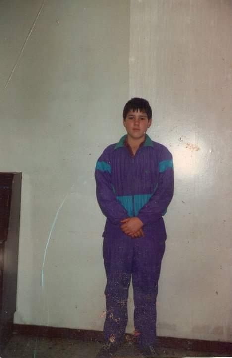 fmtpconexo's tweet photo. #LandRoberPeleteiro Unha de fay 30 anos cando o usaba 🤣🤣🤣 https://t.co/DqIKxRe30o