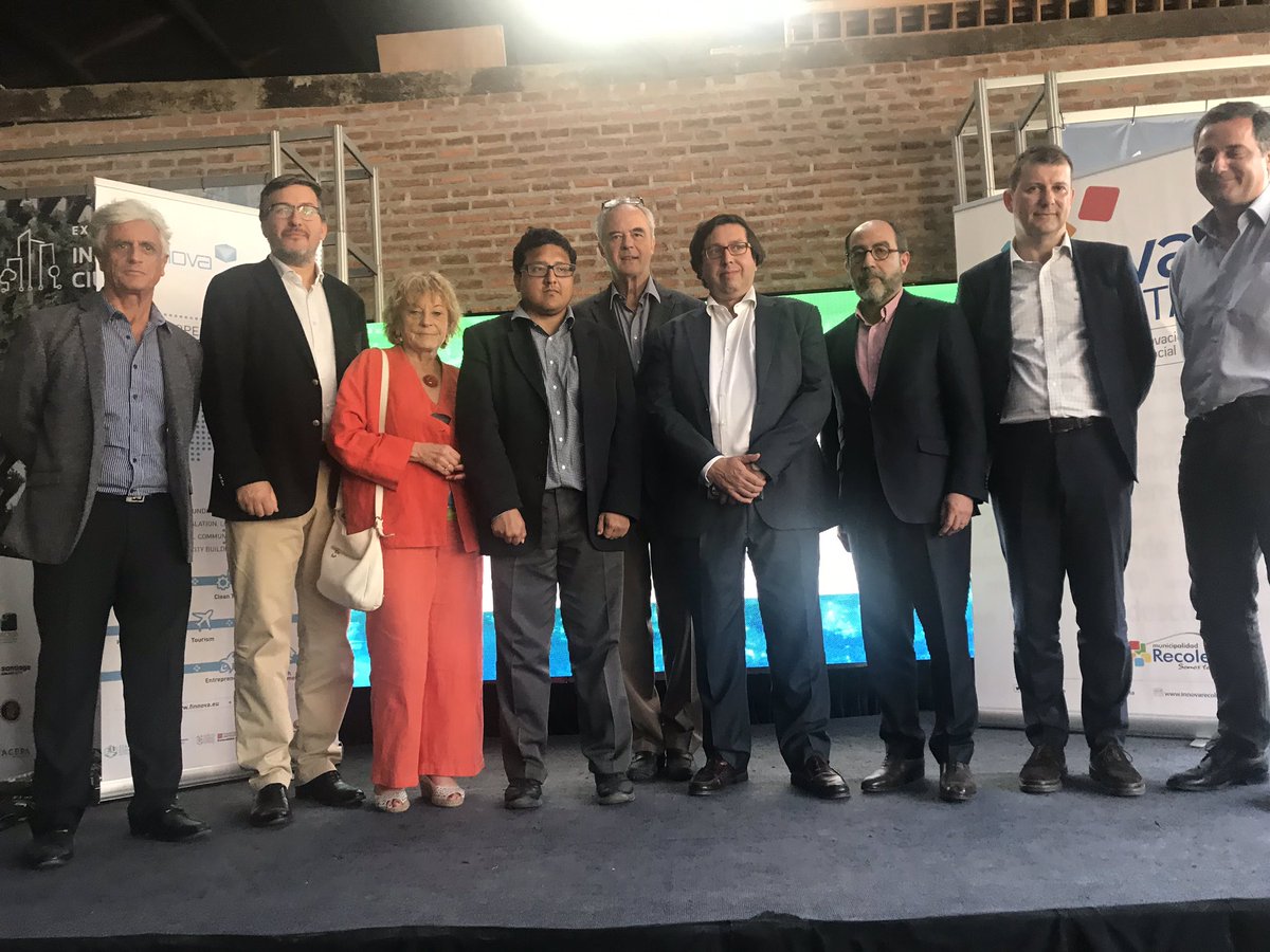 Abriendo nuevos lazos de cooperación entre la Corporación y <a href="/FinnovaEU/">Finnova Foundation</a> entidad organizadora de la exitosa Expo-Foro Innovación  <a href="/CiudadFuturo_/">Innovación Ciudad Futuro 2019</a> que concluyó hoy con interesantes conversatorios. <a href="/Muni_Recoleta/">Municipalidad de Recoleta</a> <a href="/danieljadue/">Daniel Jadue</a> #TerritorioInteligente #SmartCities