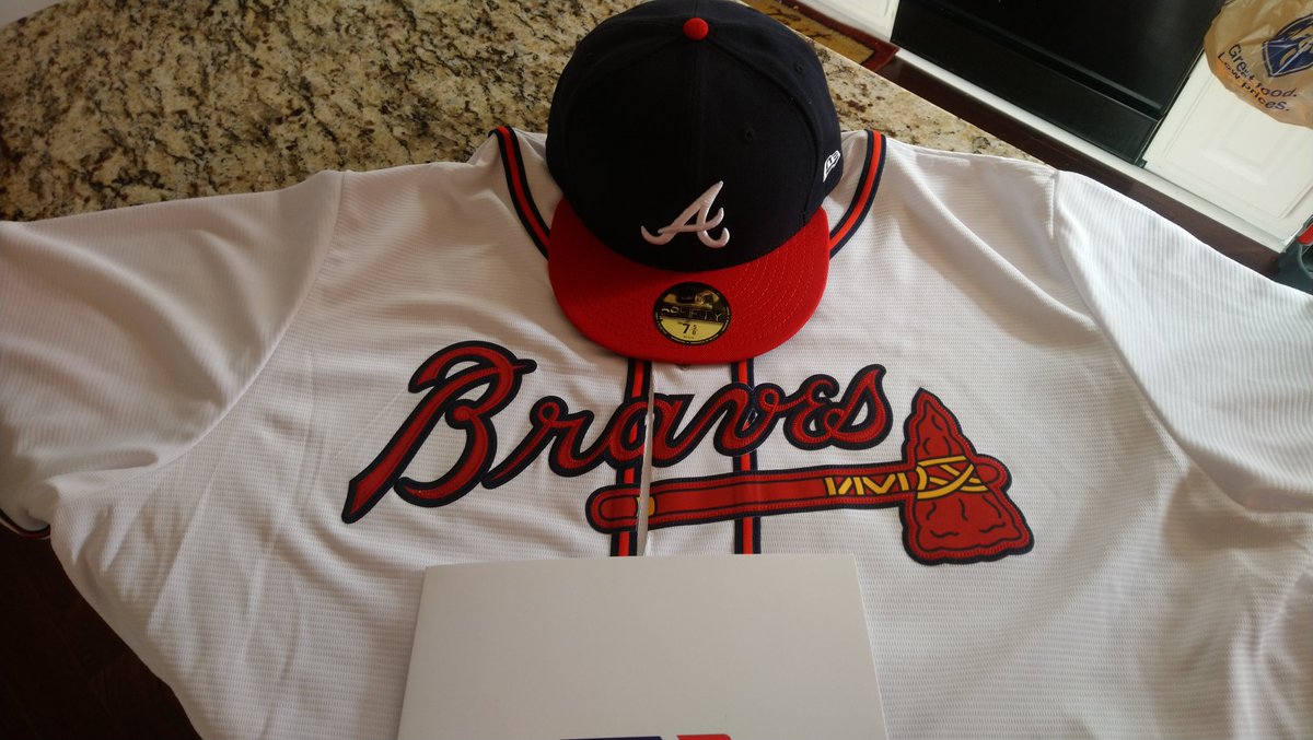 custom braves jersey at suntrust park